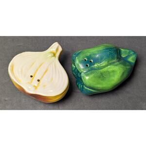 Vtg Ucagco Ceramics Salt Pepper Shakers Set Yellow Onion Green Pepper 2.5" Japan
